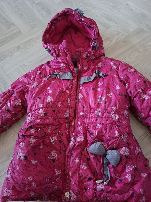 Куртка на девочку