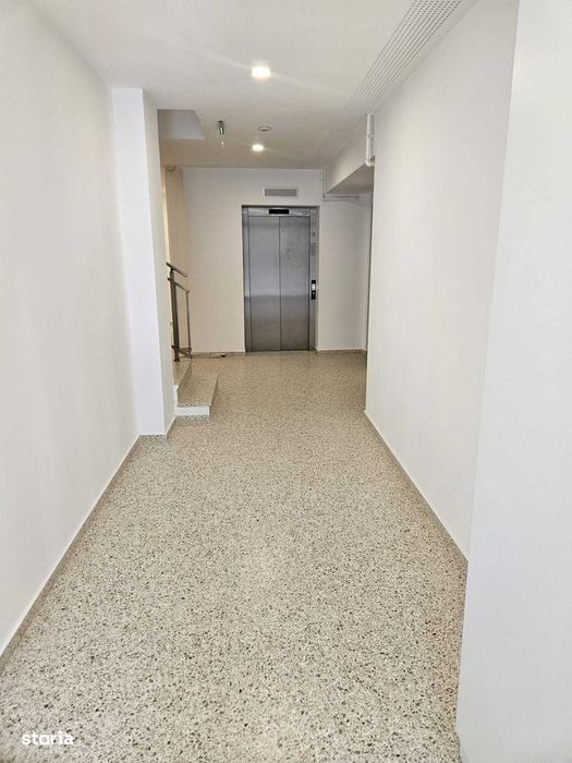 Spatiu comercial Victoriei NOU Prima chirie-Proprietar