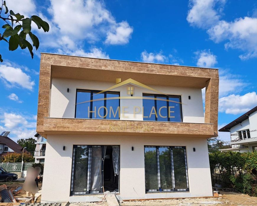 Нова къща в м-т Евксиноград