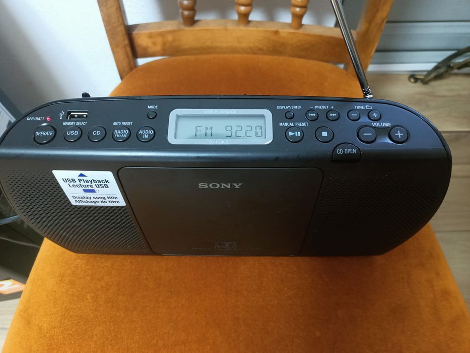Radio CD player MP3 Sony