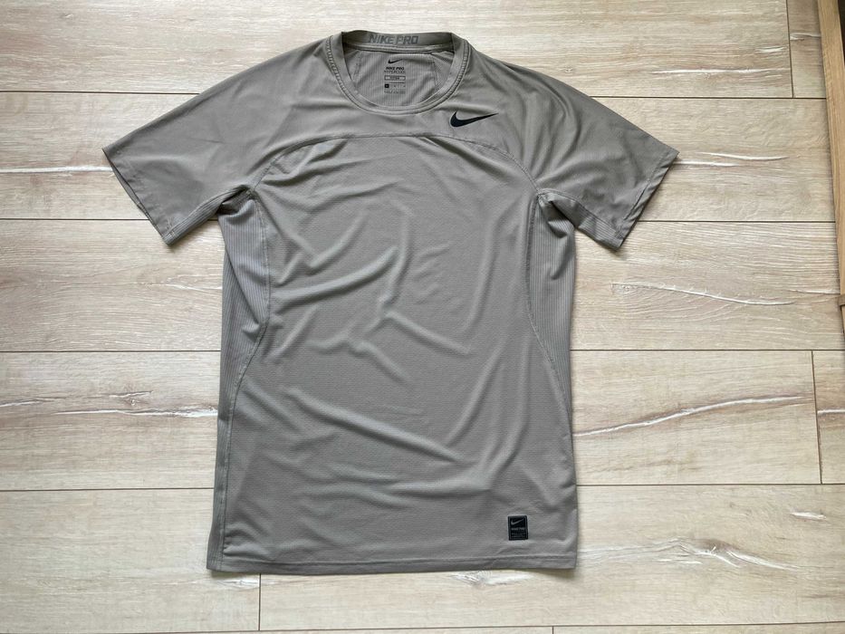 Найк Nike Pro Hypercool мъжка спортна тениска размер L