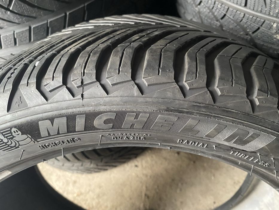 255/40/19 пара бу мишлен