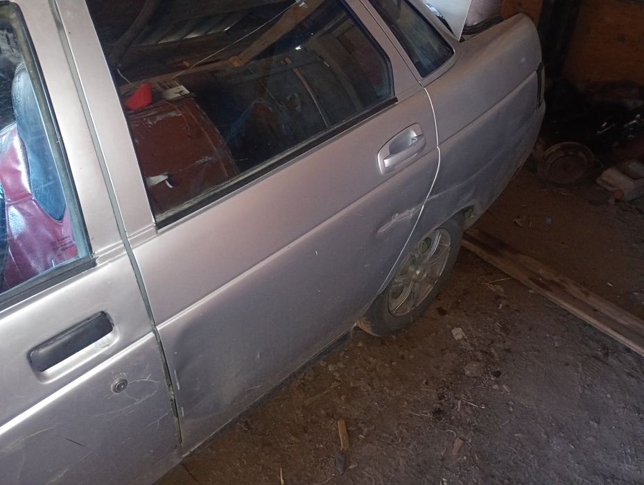 Продам ваз 2110. 16 клапанный