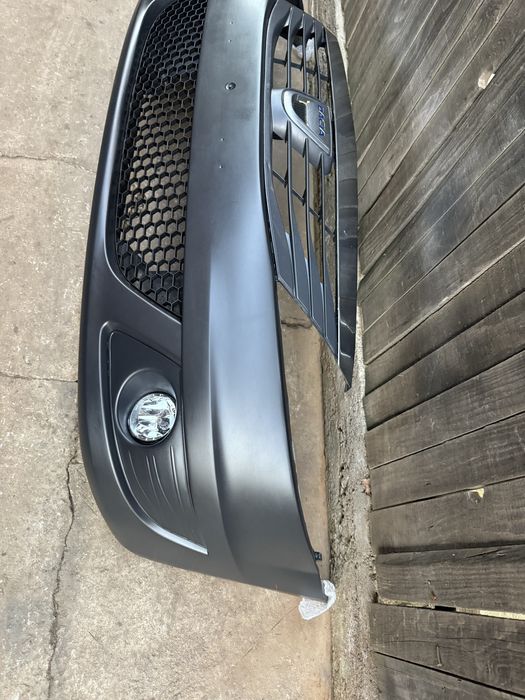 Vand bara fata completa noua Dacia logan facelift 2008/2012