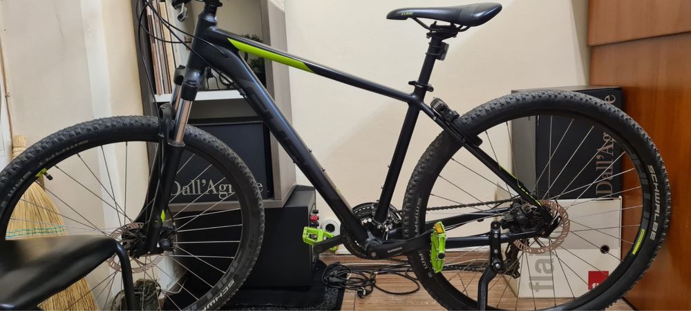 Колело Планинско Cube 19ʼ + Нови Резервни педали