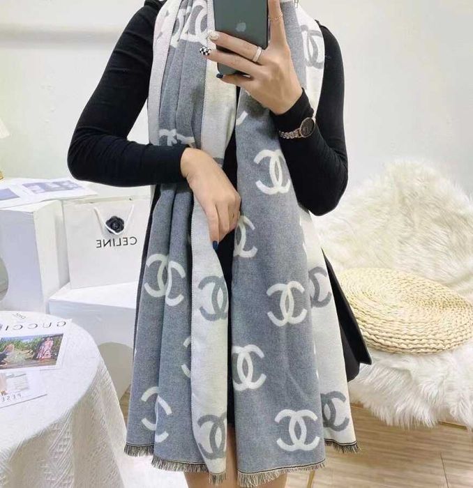 Кашмиреният шал Chanеl