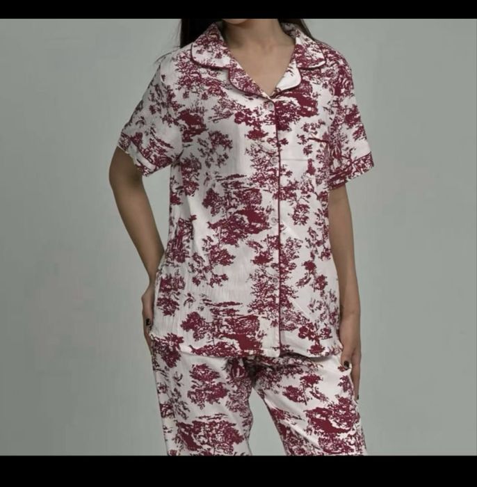 Срочно срочно продается пижамы