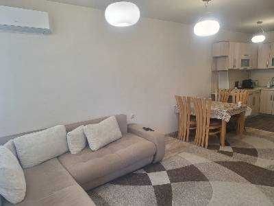 Дава се под наем Двустаен апартамент в Благоевград, Освобождение - 55 кв.м за 51 € - Снимка #1