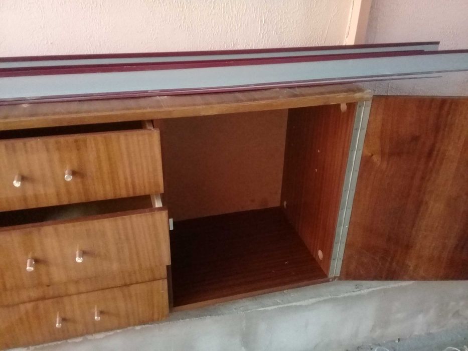 Отдам даром комод