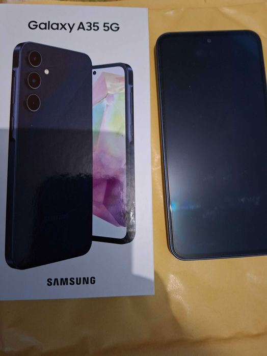 Самсунг  А35  в отлично състояние