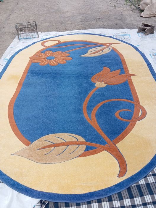 Продам новый ковер