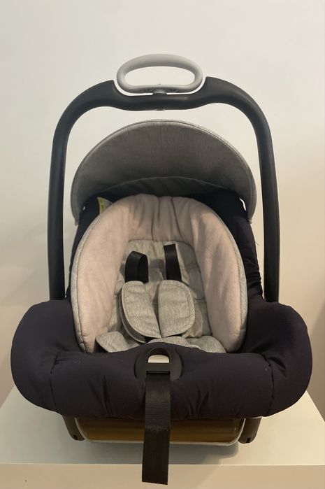 Mutsy Safe2go кош за кола.