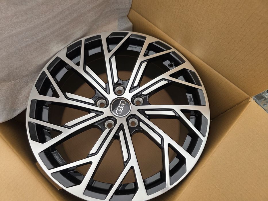 Jante de aliaj pentru Audi pe 17 marca rc wheels model  817  black-polis