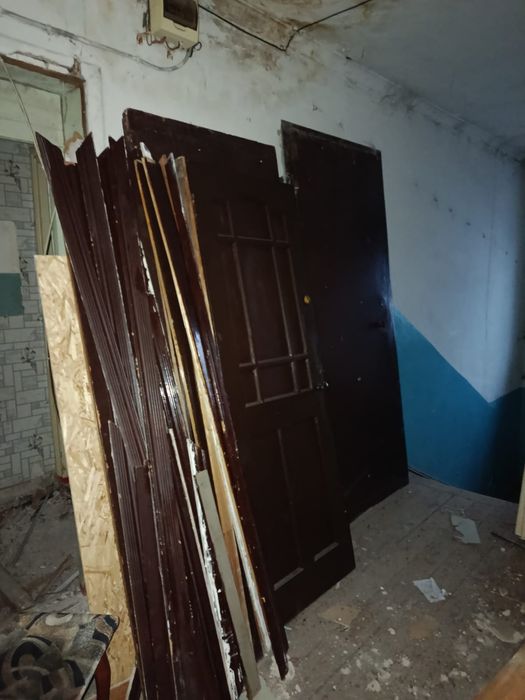 Железные двери бу продам