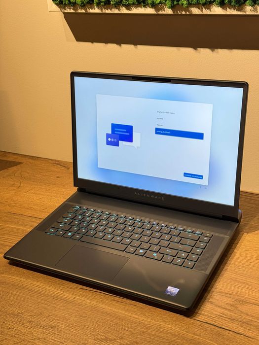 Laptop Gaming Dell Alienware 16 Area-51 QHD+ 240Hz Ultra 9 275HX 32GB Ram NVIDIA RTX 5070 1TB SSD Firma Garantie Factura MEGA-DEAL Alien-Store!