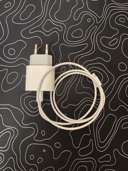 Type-C зарядка на айфон 20W новая
