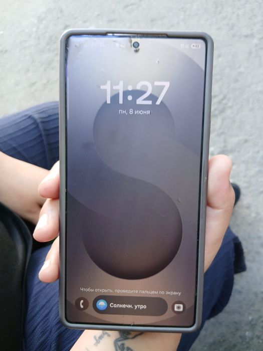 Продам телефон Самсунг s 25 ультра