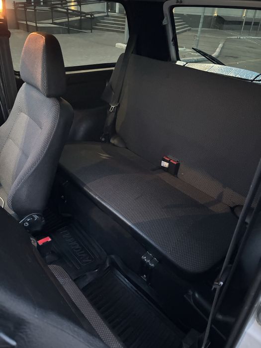 Lada niva21214 продам срочно