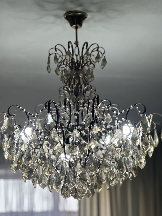 люстра для зала,гостиной