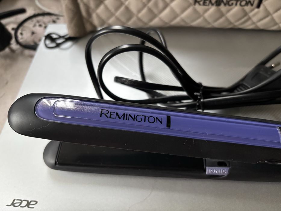 Преса за коса Renington с кератиново покритие и йонна защита