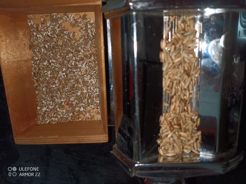 Aparat de făcut fulgi din cereale