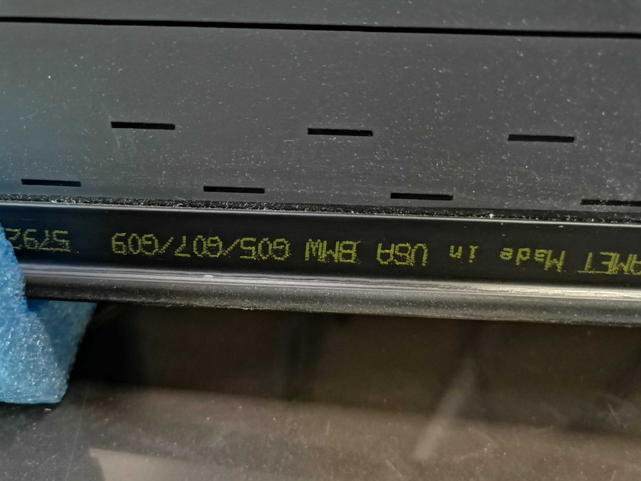 НОВО OE БМВ Предно Стъкло BMW XM G09 Зелено Rain, ADCAM, HUD 9447332