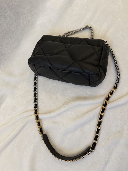 Geanta Chanel din piele