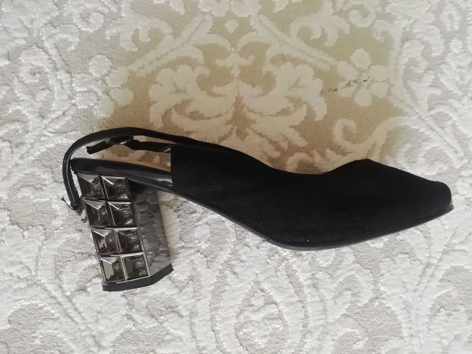 Босоножки 38-39 женские