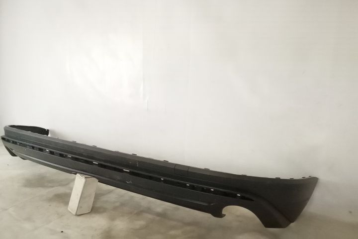 Фолксваген Туарег / Volkswagen Touareg Оригинален заден спойлер/предпа