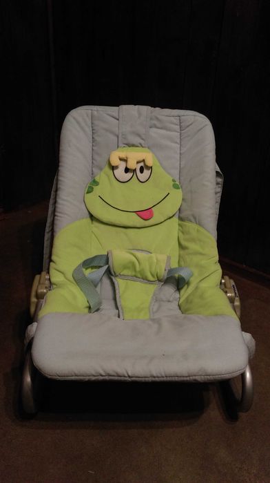 детско люлеещо се столче CHIPOLINO