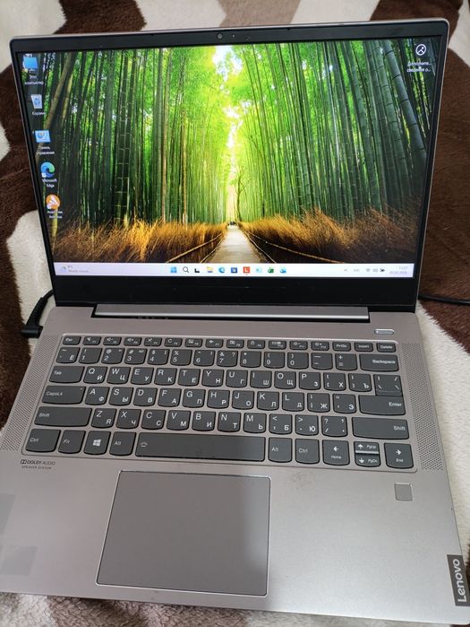 Ноутбук Lenovo IdeaPad S540