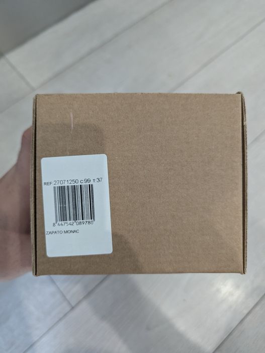 Oбувките са нови Mango Zapato Monac