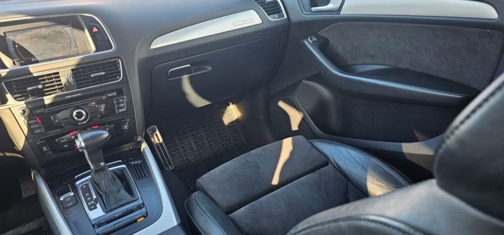 Audi Q5 Quattro 2× S-line 2.0 Tdi 177 CP FullLed 2014 Alcantara