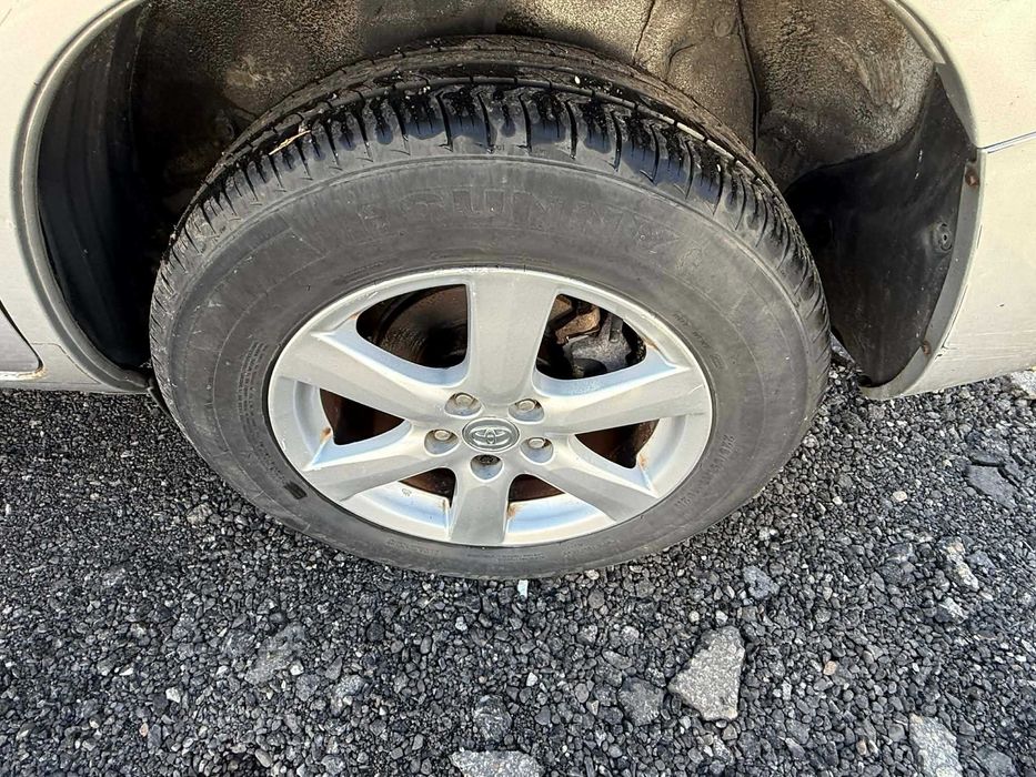 На Части Toyota Avensis Тойота Авенсис 2.0 vvt-i 147к.с Автомат