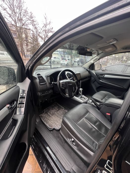 Isuzu 2021 yil dizel