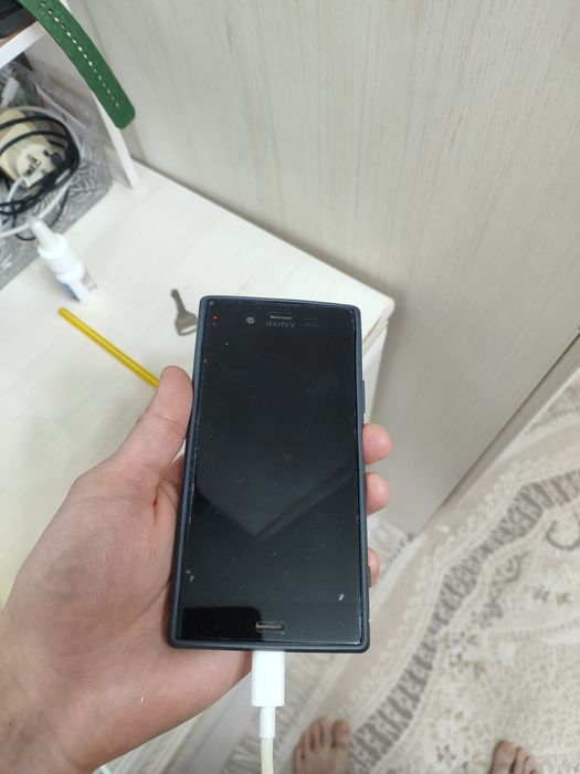 Продам смартфон sony сони