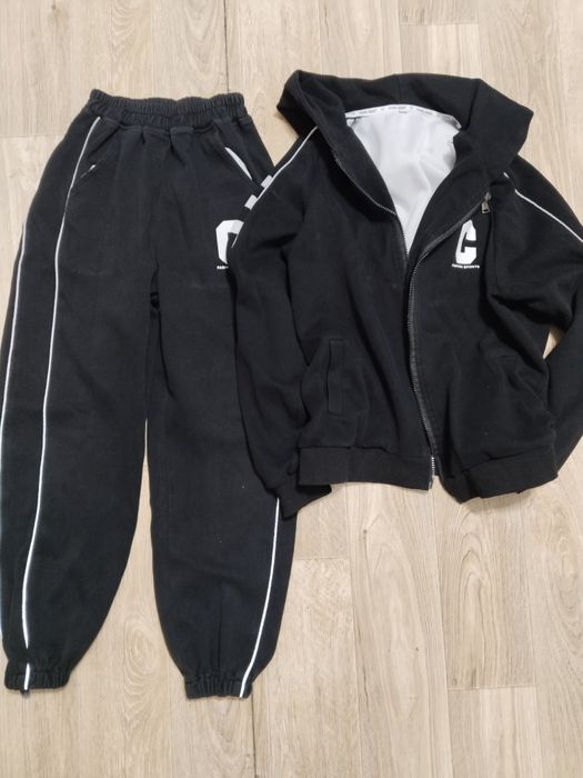 Продам вещи для подростка