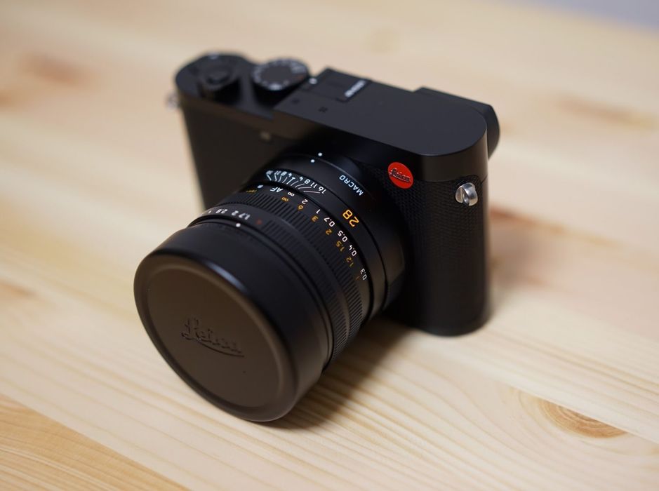 Продам leica  Q2
