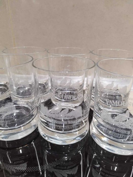 Порцеланови и стъклени сервизи за течности