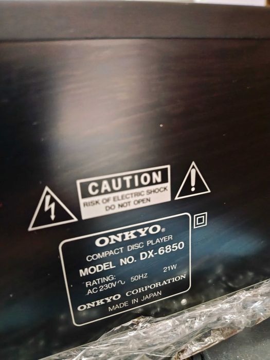 Onkyo Integra A-809 и Onkyo Integra DX-6850