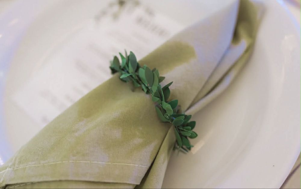 украса за сватба, обувки, ветрила , кутия за пари и картички