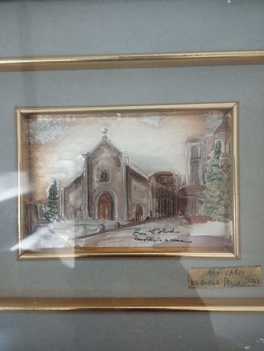 Vând 2 tablouri unul este placat cu aur și unul cu argint