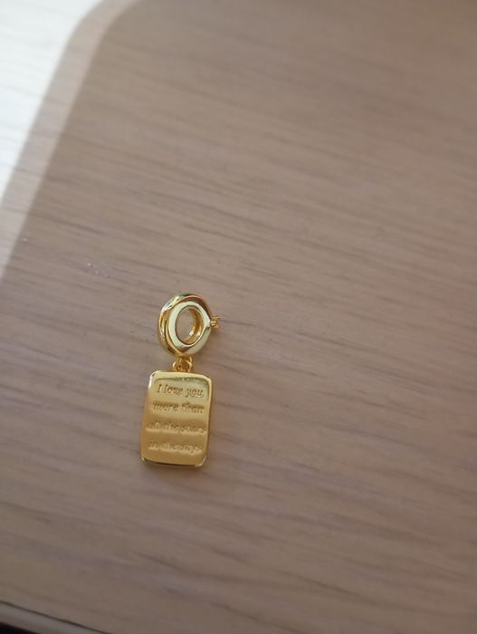 Charm argint placat cu aur Pandora