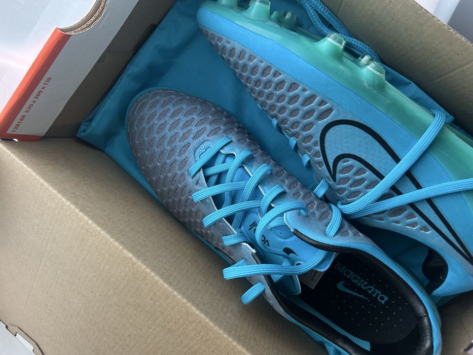 Футболни Калеври Nike