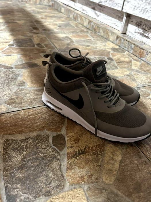 Дамски маратонки Nike