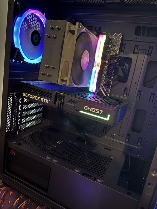 PC GAMING-RTX 5060 , 32GB RAM DDR5 6000MHz, I5-14400f , MONITOR 280HZ