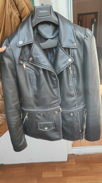 Women's leather jacket - pranceformer