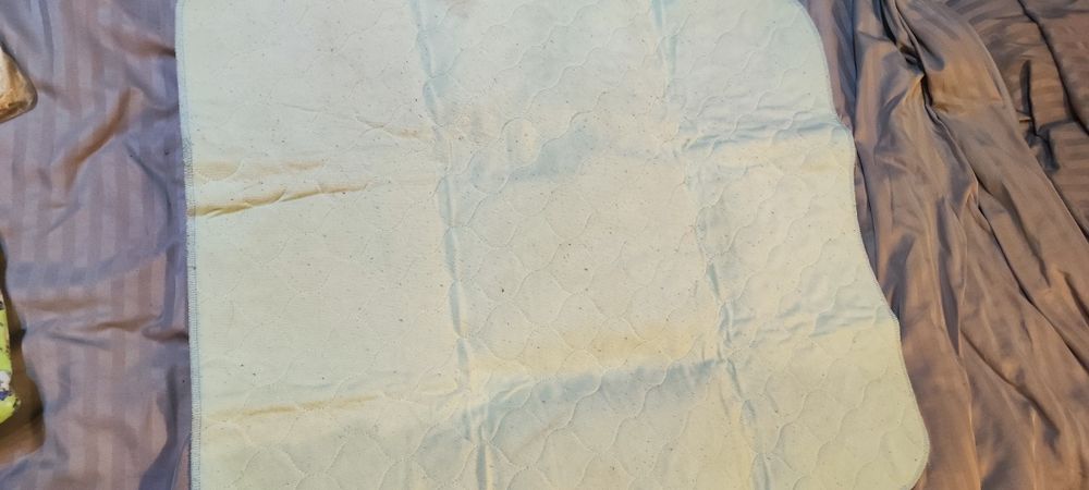 Непромокаемая пелёнка