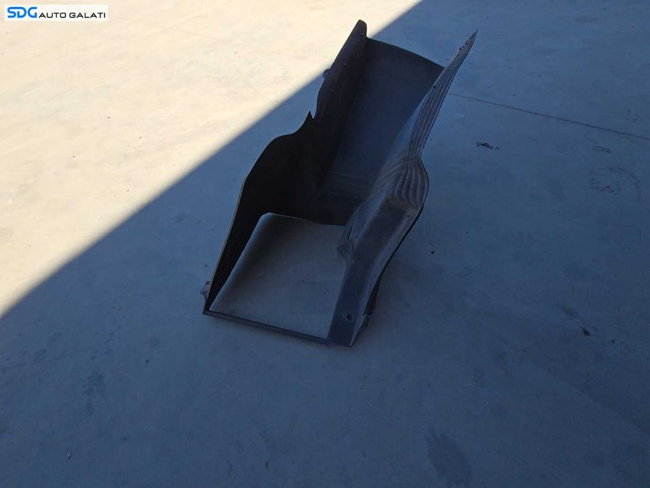 Ghidaj Deflector Canal Aer Radiator Intercooler Citroen C4 Grand Picasso 2 2013 - 2018 Cod 9676144377 [LN1281]