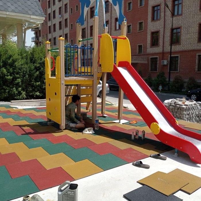 Резина брусчатка детиски пелашатка супорт зал